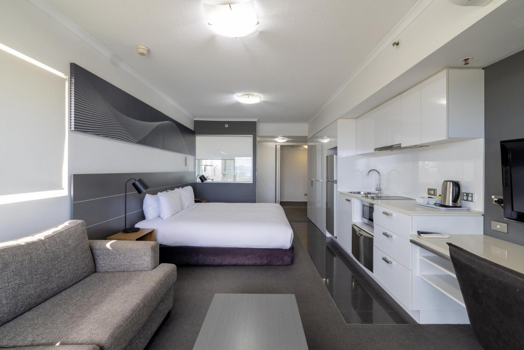 Oaks Townsville Metropole Hotel Eksteriør bilde
